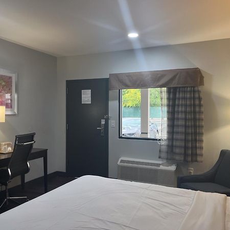 Motel 6 Norfolk, Va East Little Creek Dış mekan fotoğraf