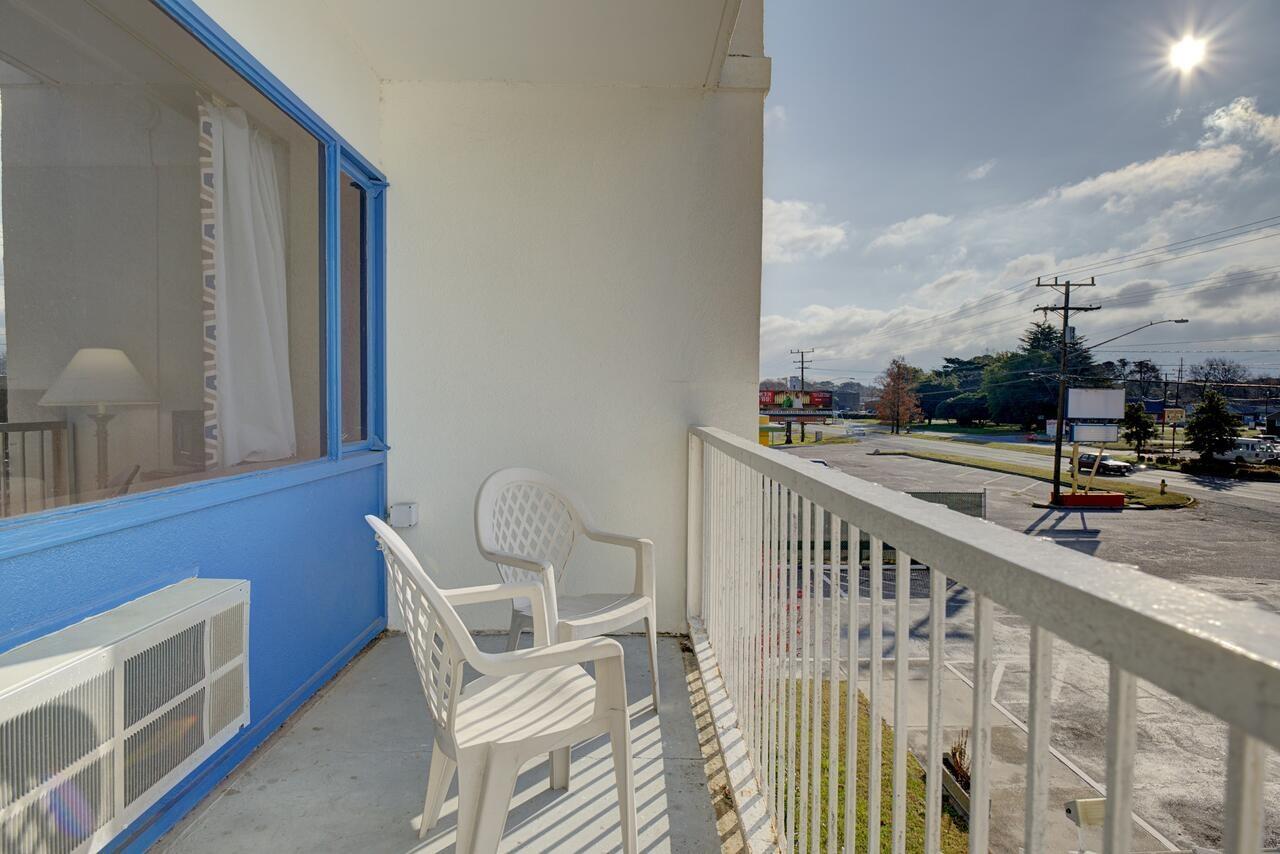 Motel 6 Norfolk, Va East Little Creek Dış mekan fotoğraf
